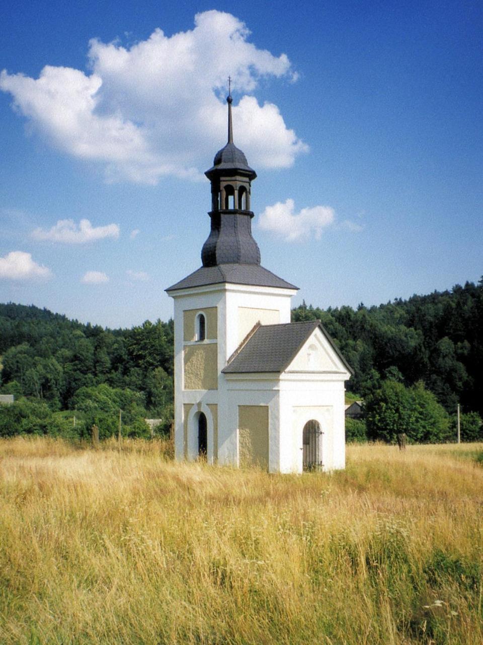 Květinové apartmány u Jordů Marenice Exterior foto